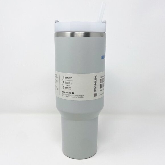 STANLEY | The Quencher H2.0 FLOWSTATE Tumbler 40 OZ Fog NWT - Picture 3 of 7